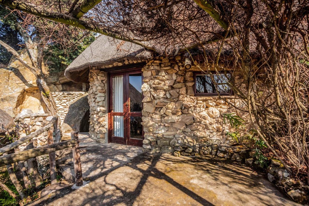 Buffalo Hills Private Game Reserve Harrismith Buitenkant foto